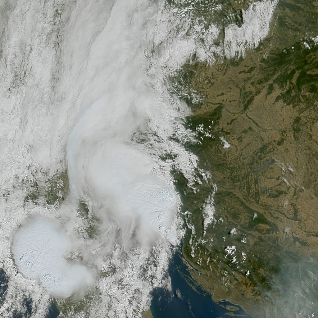 satLayer