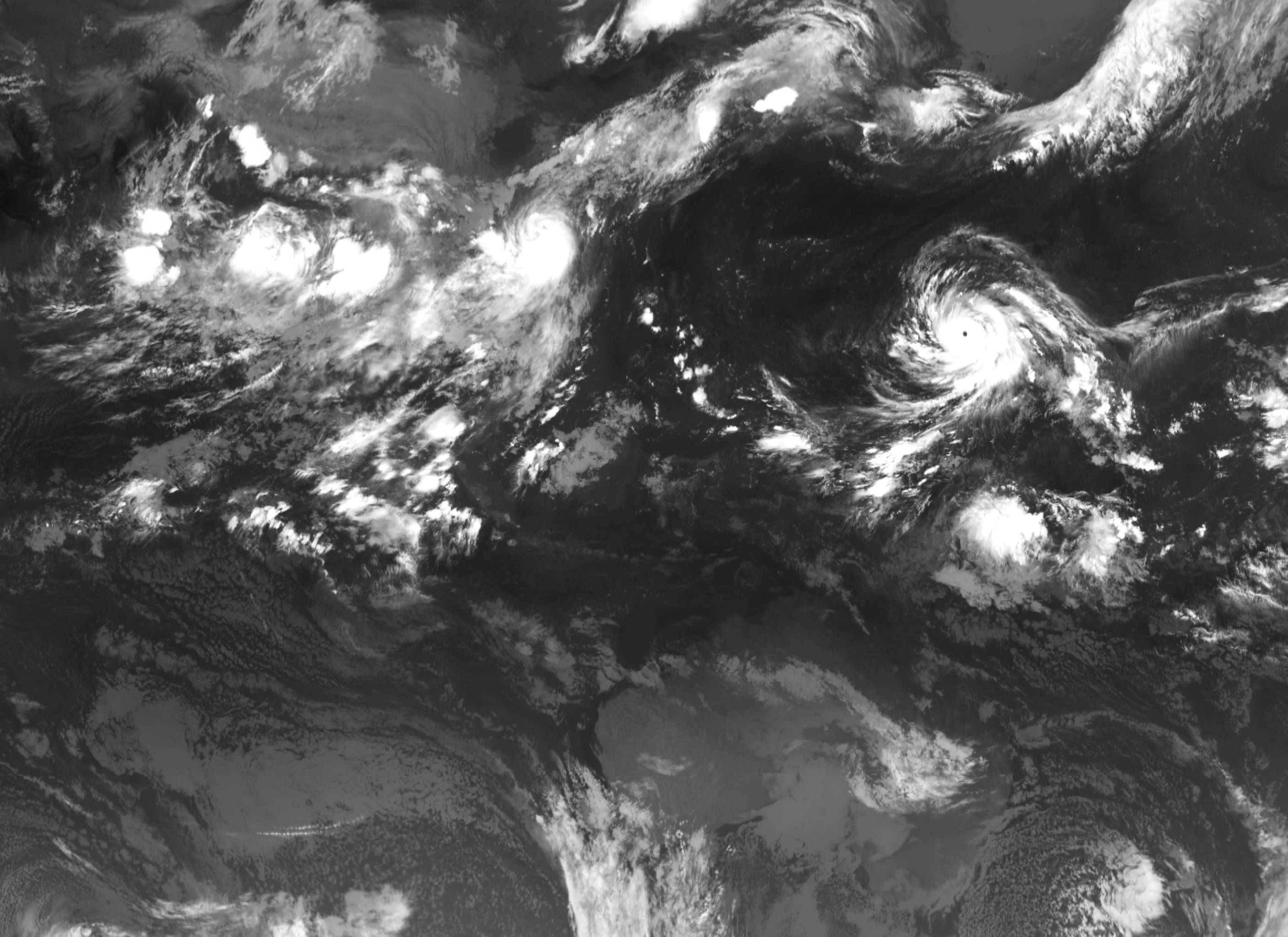 satLayer